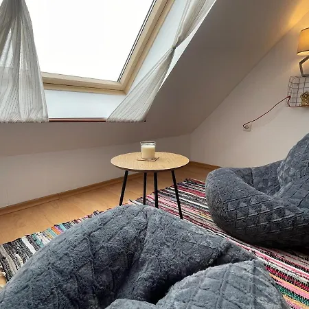 Modern Two-story 2br Parking View Apartman Banszko